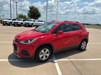 Used 2017 Chevrolet Trax LT w/ Driver Confidence Package image 1