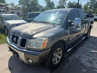 Used 2005 Nissan Titan SE w/ (F01) Texas Titan Pkg image 1