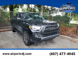 Used 2016 Toyota Tacoma SR5 image 1