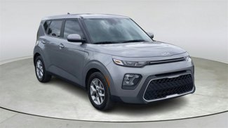 Used 2022 Kia Soul S image 1