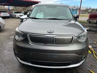 Used 2015 Kia Soul EV + image 1