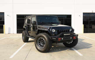 Used 2018 Jeep Wrangler Unlimited Sahara w/ Connectivity Group image 1