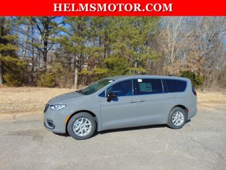 New 2025 Chrysler Pacifica Select w/ Uconnect Theater Family Group image 1