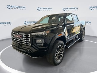 New 2025 GMC Canyon Denali image 1