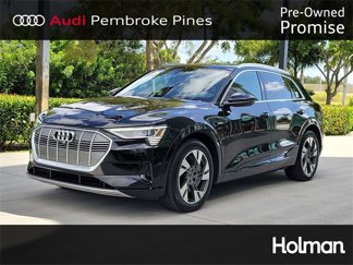 Used 2022 Audi e-tron Premium Plus w/ Premium Plus Package image 1