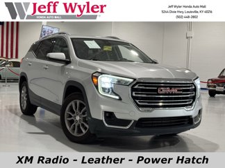 Used 2022 GMC Terrain SLT image 1