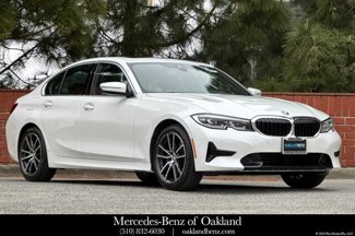 Used 2019 BMW 330i Sedan w/ Premium Package image 1