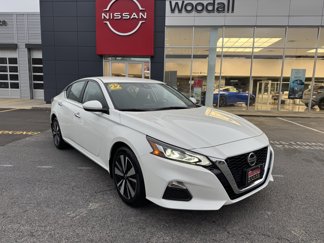 Used 2022 Nissan Altima 2.5 SV image 1
