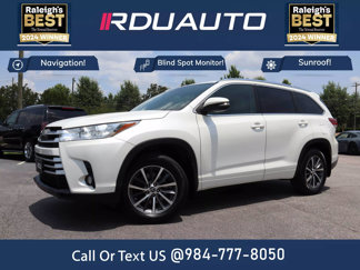 Used 2018 Toyota Highlander XLE image 1
