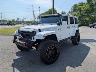 Used 2012 Jeep Wrangler Unlimited Sahara image 1