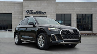 Used 2022 Audi Q5 2.0T Premium w/ Convenience Package image 1