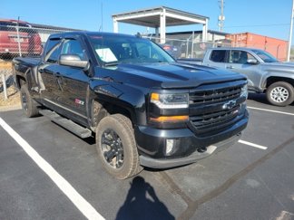 Used 2018 Chevrolet Silverado 1500 LT w/ Midnight Edition image 1