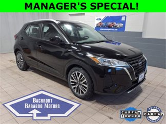 Used 2022 Nissan Kicks SV image 1