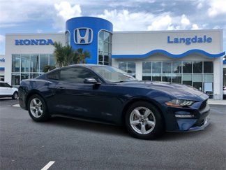 Used 2018 Ford Mustang Coupe image 1
