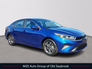 Used 2023 Kia Forte LXS image 1
