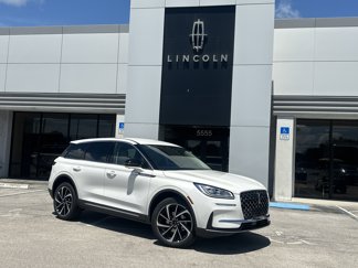 New 2025 Lincoln Corsair Reserve image 1