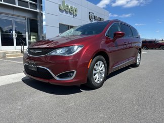 Used 2019 Chrysler Pacifica Touring-L image 1