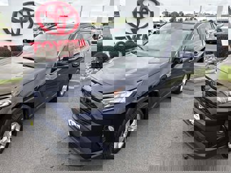 Used 2019 Toyota RAV4 XLE image 1