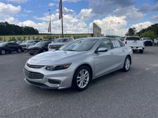Used 2018 Chevrolet Malibu LT image 1