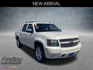 Used 2013 Chevrolet Avalanche LTZ image 1