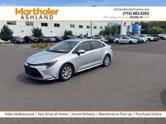 Used 2022 Toyota Corolla LE image 1