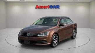 Used 2017 Volkswagen Jetta SE image 1