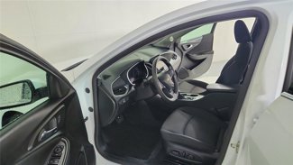 Used 2024 Chevrolet Malibu LT image 1