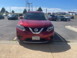 Used 2015 Nissan Rogue SV w/ SV Premium Package image 1