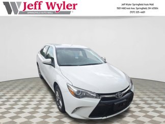 Used 2017 Toyota Camry image 1
