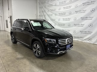 New 2025 Mercedes-Benz GLB 250 4MATIC image 1