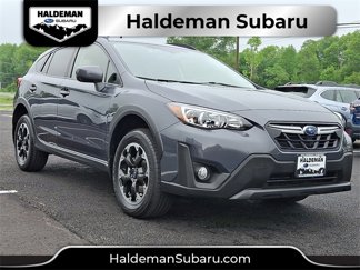 Used 2023 Subaru Crosstrek 2.0i Premium image 1