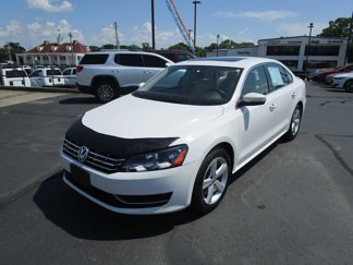 Used 2013 Volkswagen Passat TDI SE image 1