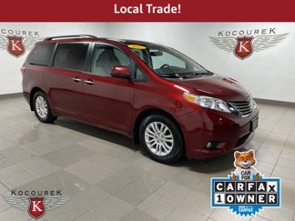 Used 2017 Toyota Sienna XLE image 1
