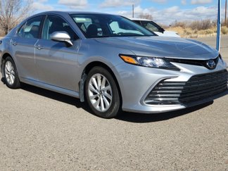 Used 2023 Toyota Camry LE image 1