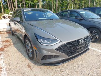 Used 2022 Hyundai Sonata SEL image 1