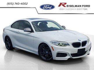Used 2016 BMW M235i Coupe image 1