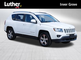 Used 2016 Jeep Compass High Altitude image 1