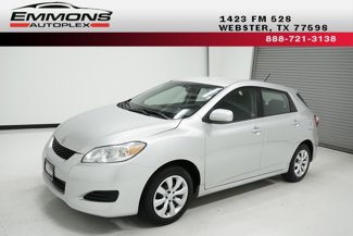 Used 2010 Toyota Matrix image 1