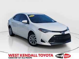 Used 2019 Toyota Corolla LE image 1