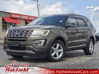 Used 2016 Ford Explorer XLT image 1