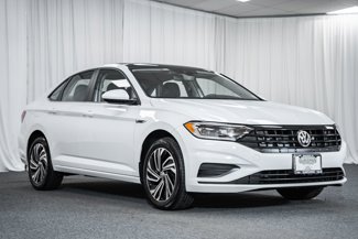 Used 2021 Volkswagen Jetta SEL image 1