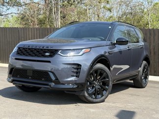 New 2025 Land Rover Discovery Sport Dynamic SE image 1