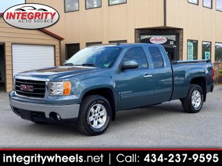 Used 2007 GMC Sierra 1500 SLT w/ SLE/SLT Trailering Package image 1
