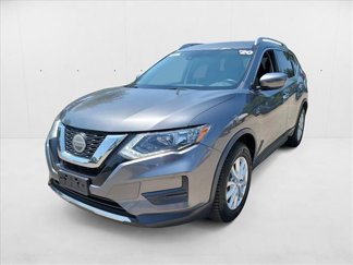 Used 2020 Nissan Rogue SV image 1