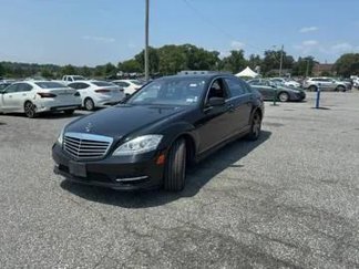 Used 2010 Mercedes-Benz S 550 4MATIC image 1