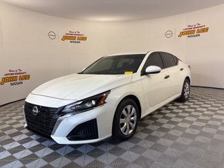 Certified 2023 Nissan Altima 2.5 S image 1
