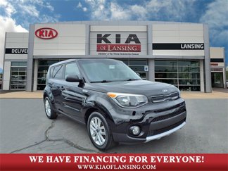 Used 2018 Kia Soul + image 1