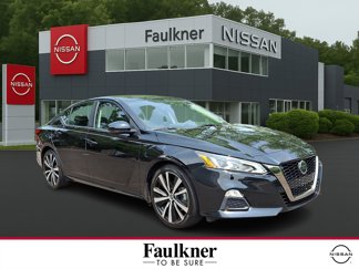 Certified 2021 Nissan Altima 2.5 SR w/ SR Premium Package image 1