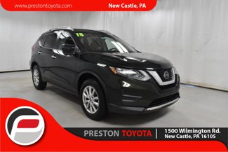 Used 2018 Nissan Rogue SV image 1