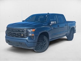 Used 2024 Chevrolet Silverado 1500 Custom image 1